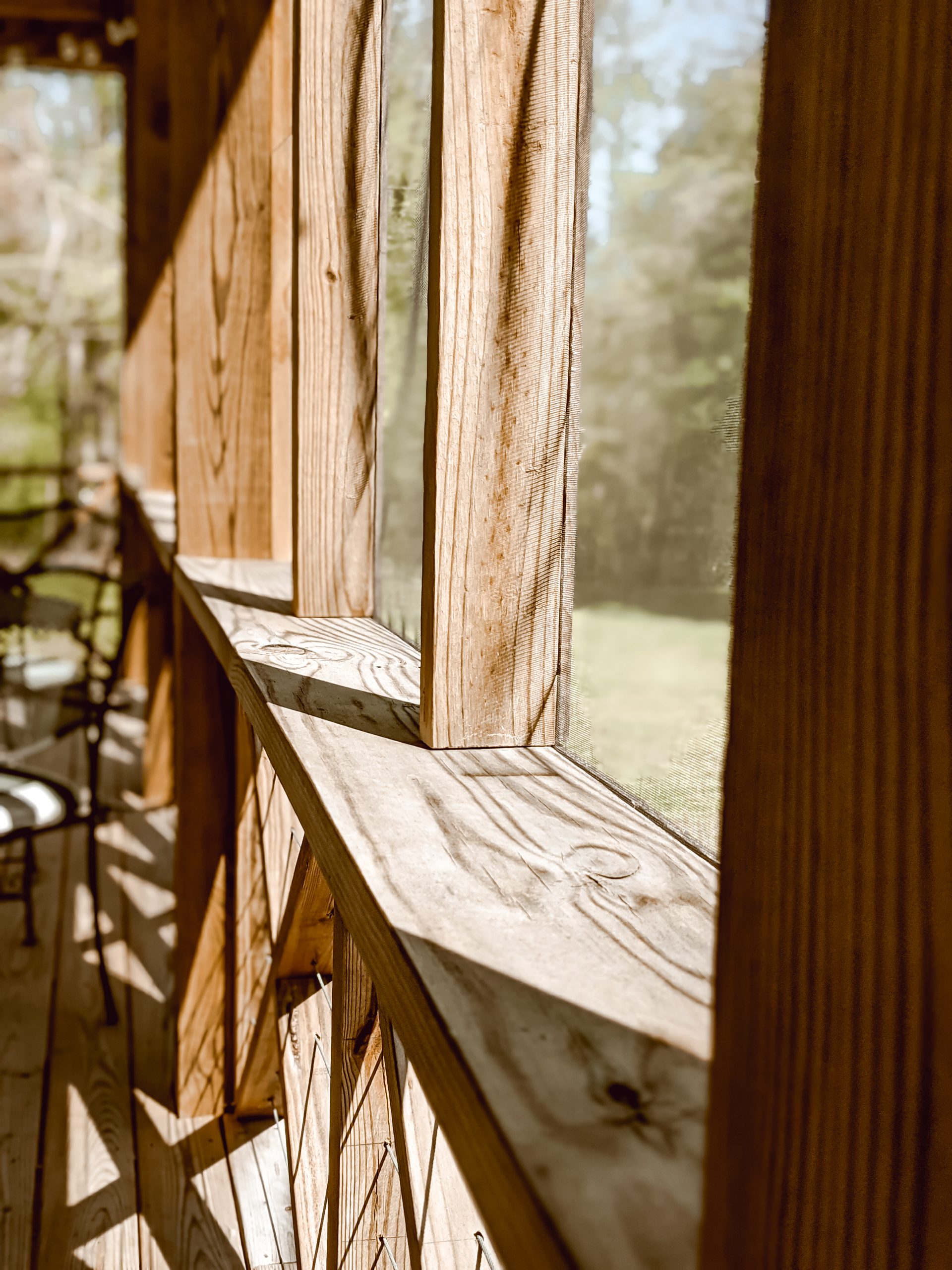 extra wide porch railing
